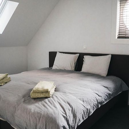 Gezellige Loft Met Twee Slaapkamers Ypern Exterior foto